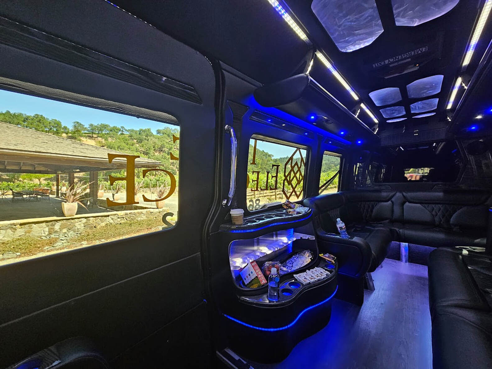 Yountville Party Bus
